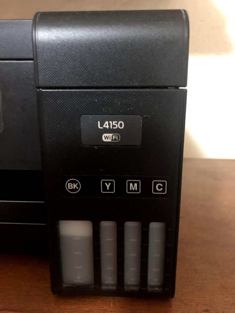 3. A Epson L4150 conta com Wi-Fi para facilicitar suas impressões.